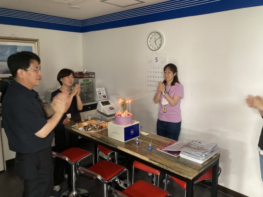 (주)그랜드, 김기동 파트너 생일 축하파티